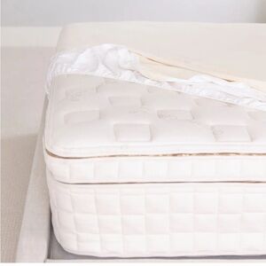 Naturepedic Waterproof Organic Mattress Protector Pad - Brand New! - Full Size